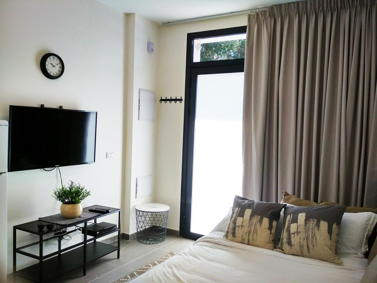 Beautiful Studio On Jerusalem Boulevard 特拉维夫 外观 照片
